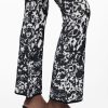 Theoutfithaus.shop8aca4e6f88 6