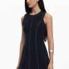 Theoutfithaus.shop8ae2a6565f 2