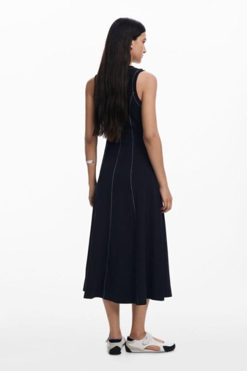 Theoutfithaus.shop8ae2a6565f 4