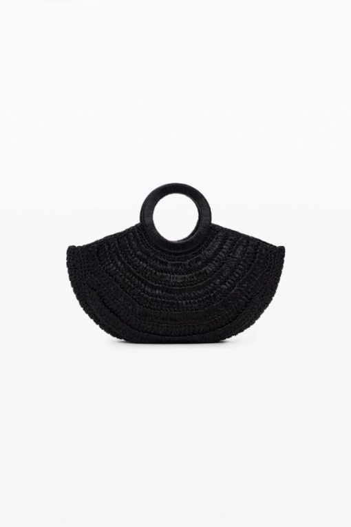 Theoutfithaus.shop8d6174764f 1