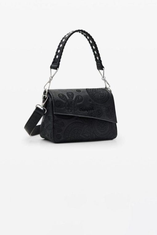 Theoutfithaus.shopa8be905438 3