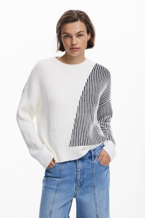 Theoutfithaus.shopd77c074ec2 2
