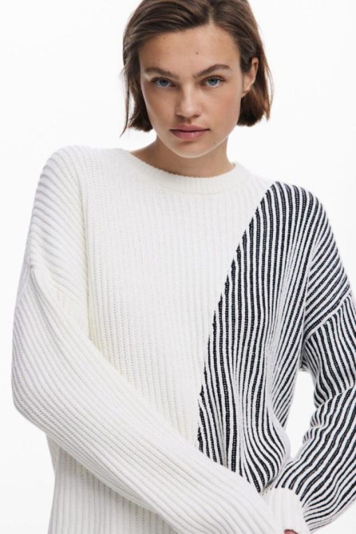 Theoutfithaus.shopd77c074ec2 3