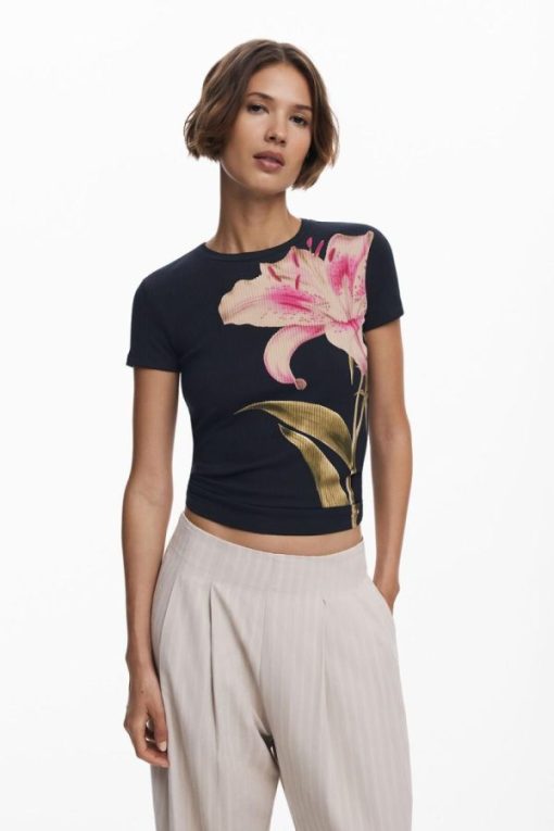 Theoutfithaus.shopf4a161abc5 1
